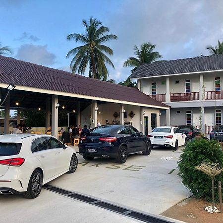 Lakse Inn Homestay Kampong Pengkalan Maras Eksteriør bilde