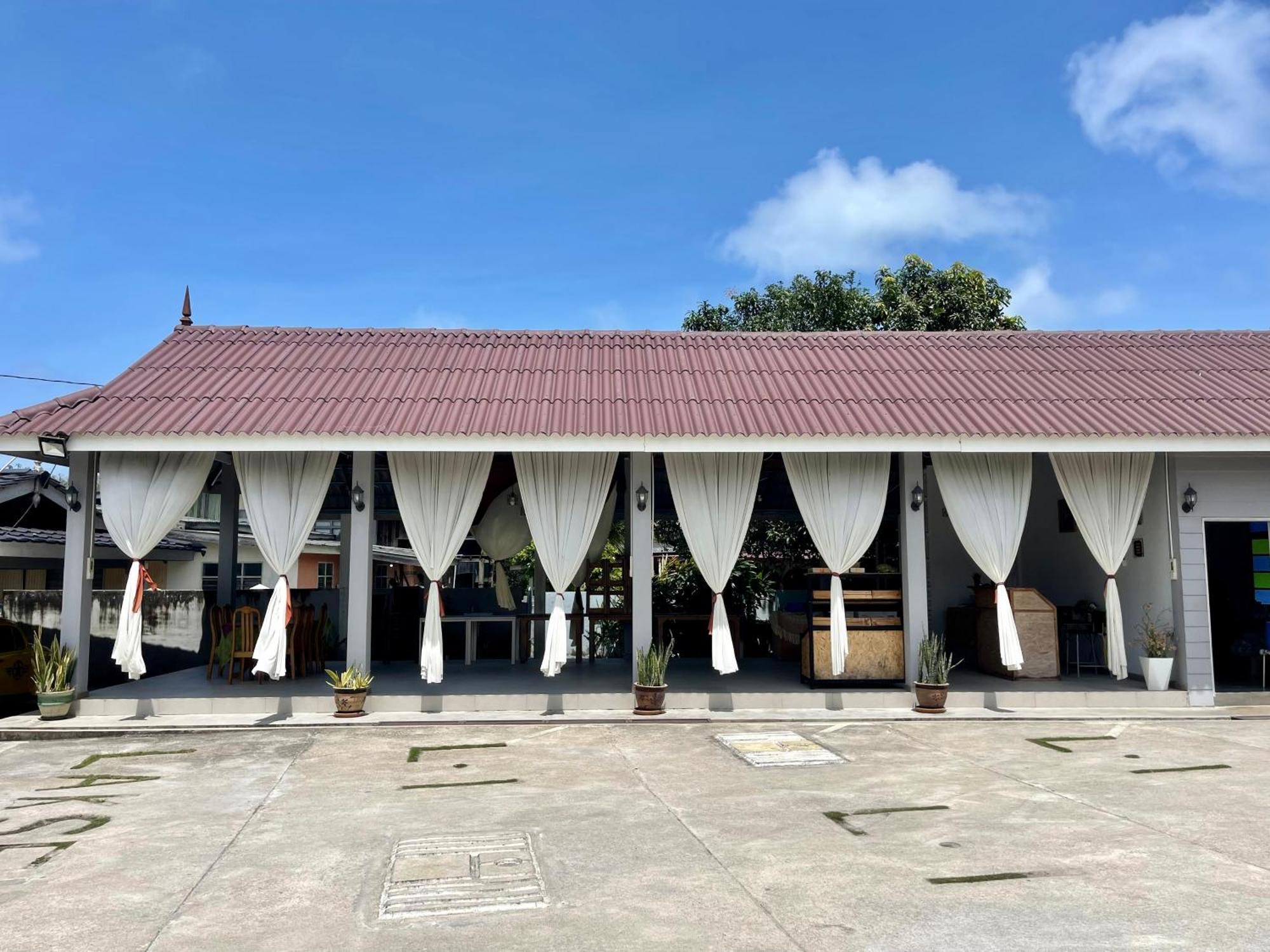 Lakse Inn Homestay Kampong Pengkalan Maras Eksteriør bilde